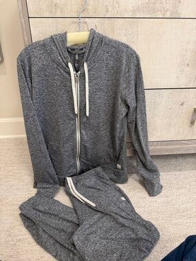 Vuori blk and white set